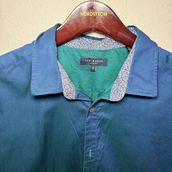 Ted Baker London Blue/Turquoise Button Down Shirt. Mens Size 5 - Picture 4 of 4
